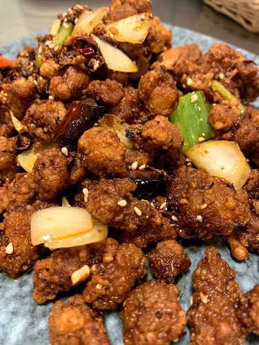 Budapest, Lechner Ödön fasor 3, 1095