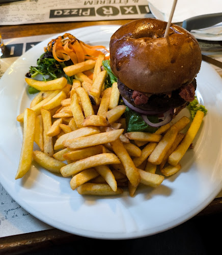 Opinii despre Mix R Pizza & Étterem în Budapest - Vendéglátás