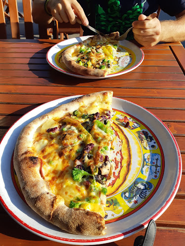 Opinii despre Mix R Pizza & Étterem în Budapest - Vendéglátás