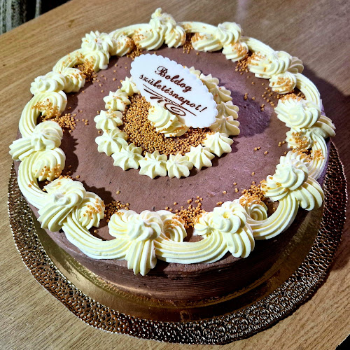 Comentarii opinii despre Ildikó Cukrászda