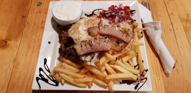 IKON ÉTELBÁR - Vendéglátás