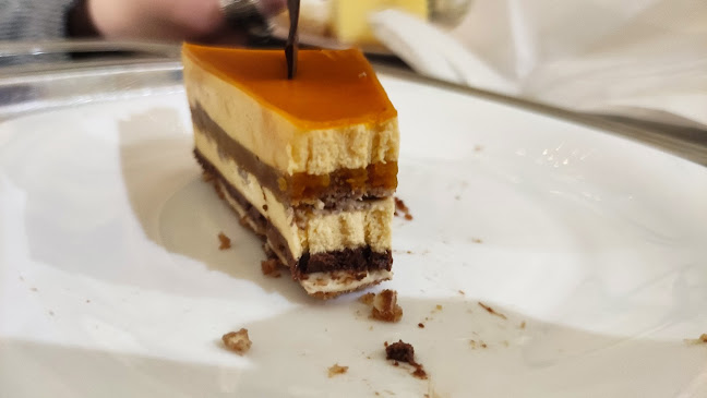 Harangvirág cukrászda - Vendéglátás