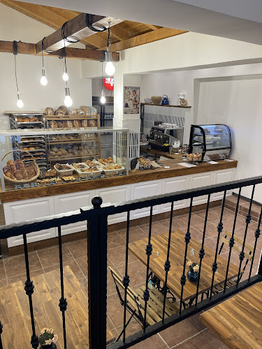 Pátyi Kovászda Kézműves Pékség, Cukrászat és Reggeliző