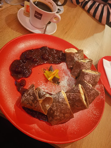 Opinii despre Bank3 Palacsinta Bár în Budapest - Vendéglátás