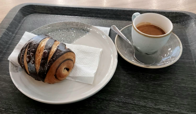 Opinii despre Amber's Bakery & Cafe în Budapest - Vendéglátás