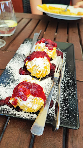 Comentarii opinii despre Vadásztanya Ètterem