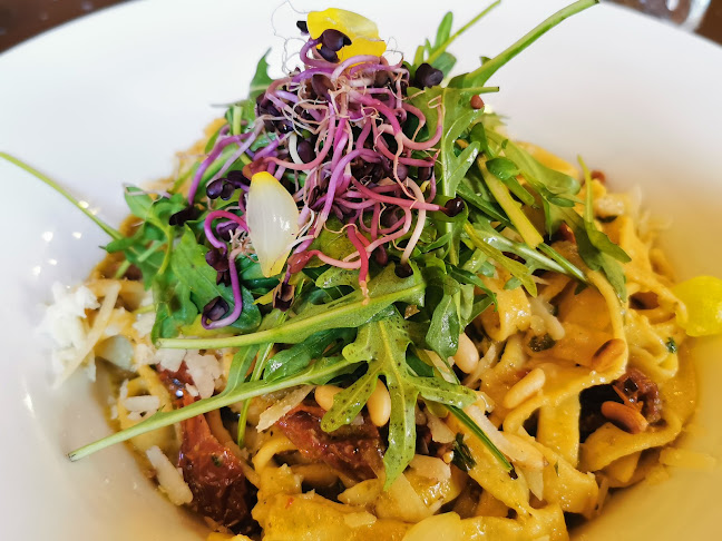 Várkanyar Vendéglő - Vendéglátás