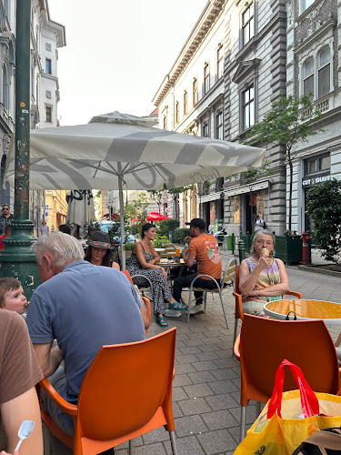 Juhász Cuki - Budapest