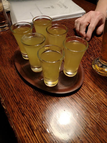 Vigadó - Vendéglátás