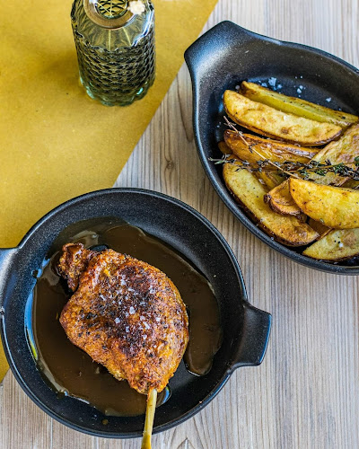 Opinii despre Ételműhely Gourmet Kantin és Bár în Budapest - Vendéglátás