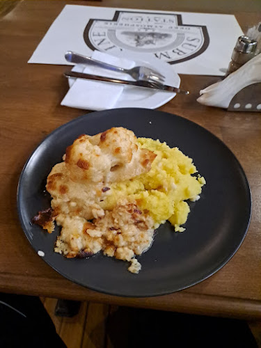 Submarine Station Étterem (Ernst & Wolf Kft.)