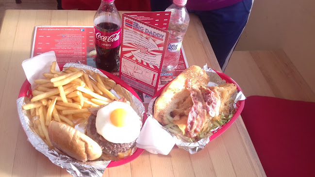 Comentarii opinii despre Big Daddy Burger Bár