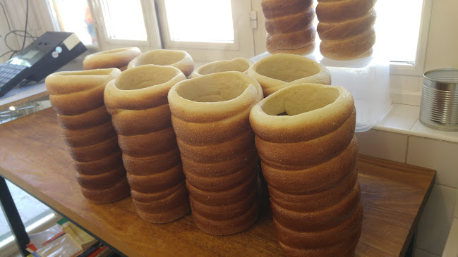 Opinii despre Kürtőskalács Sütöde Cserkeszőlő în Cserkeszőlő - Vendéglátás