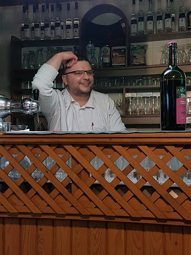 Comentarii opinii despre Sasfészek Vendéglő - étterem