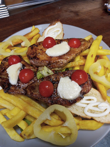 Comentarii opinii despre Bánomi Shine büfé