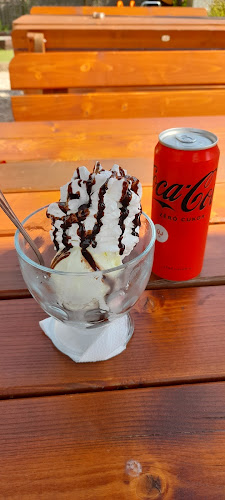 Gárdony, Balatoni út 49, 2484