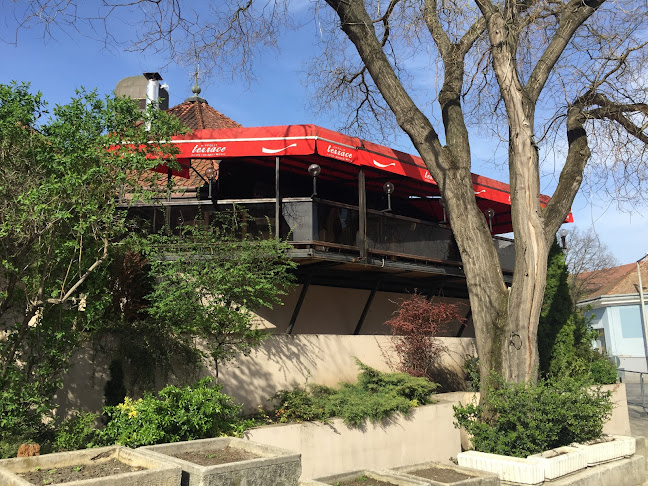 Elefanto pizza & Terrace - Eger