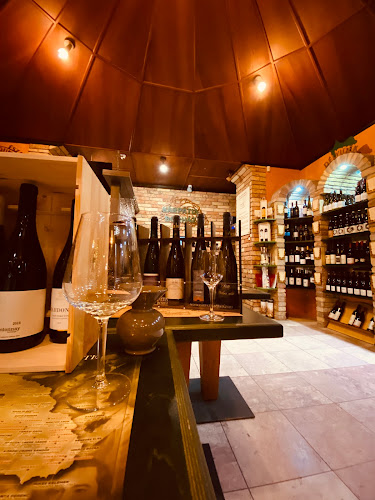 Opinii despre Kárpátia Borház în Szeged - Vendéglátás