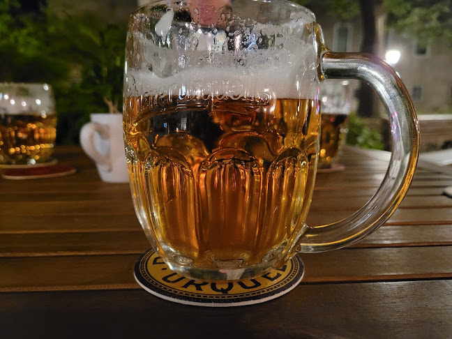 MANÍR PUB - Vendéglátás