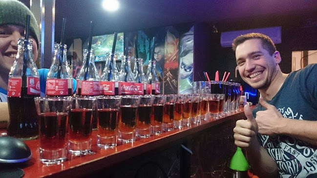 Opinii despre Corvin-i BarCraft în Budapest - Vendéglátás