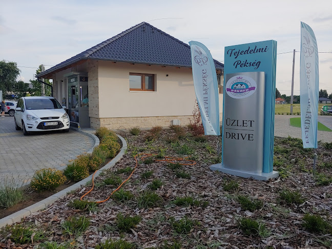 Fejedelmi pékség drive - Vendéglátás