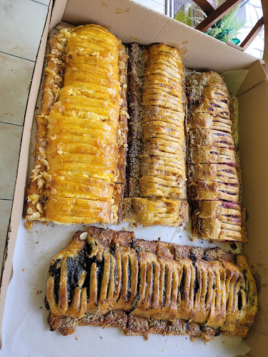 Comentarii opinii despre Rétesbolt és Cukrászda