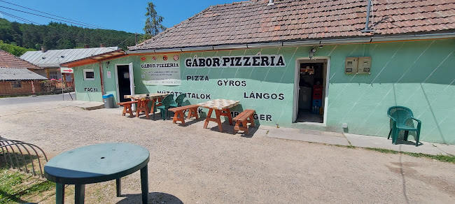 Gábor Pizzéria