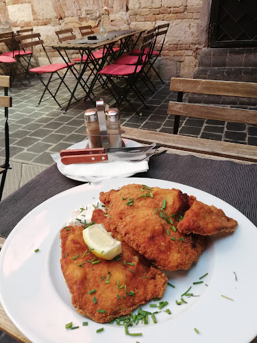 EXTRA Budapest - Brunch Bar Club - Vendéglátás