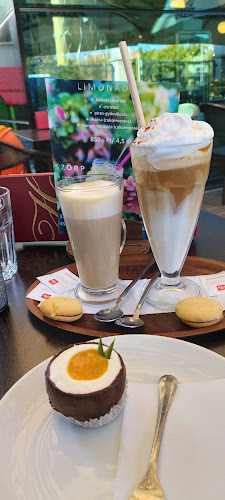 Budapest, Petőfi u. 35, 1042