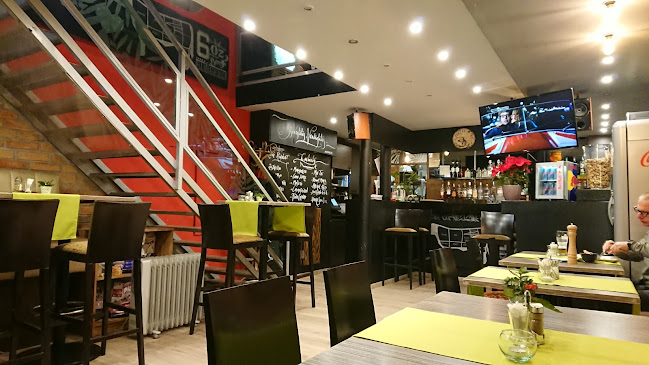 Opinii despre Ring Café Étterem és Burger Bar în Budapest - Vendéglátás
