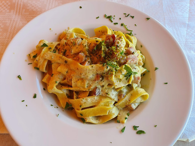 Opinii despre Mauro Ristorante Pizzéria Zamárdi în Zamárdi - Vendéglátás