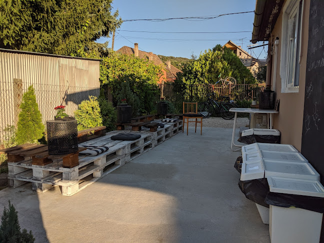 Opinii despre Endorfin Food Bar în Tata - Vendéglátás