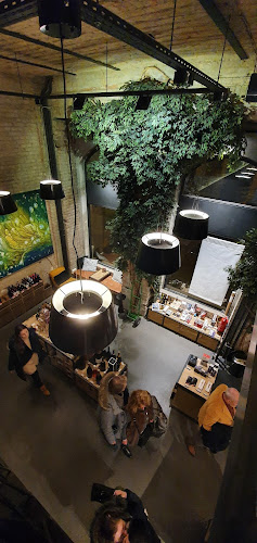 Comentarii opinii despre Bortársaság - Kossuth tér