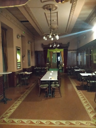 Hauer cukrászda és kávéház - Vendéglátás