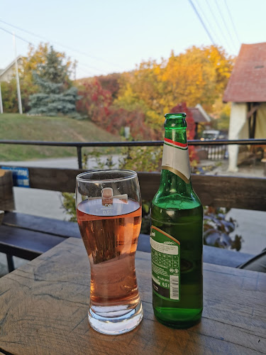 Opinii despre Felső kocsma în Alsóörs - Vendéglátás