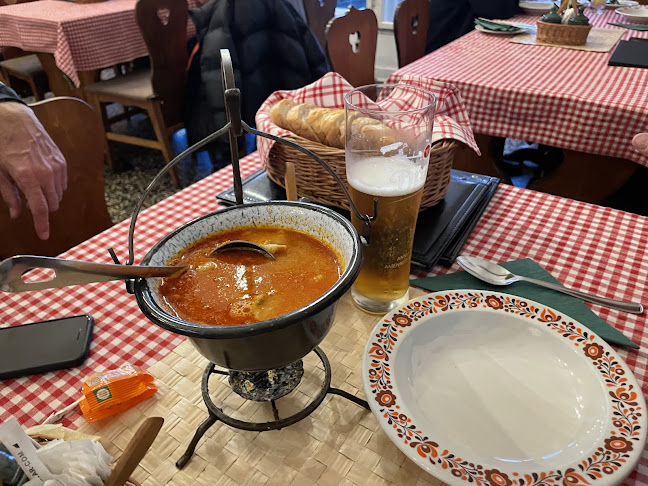 Szentendrei Határcsárda - étterem - Vendéglátás