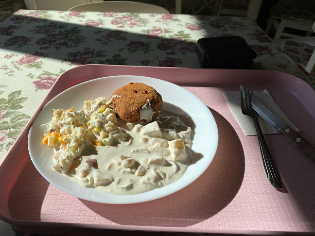 Opinii despre Erika salátázója în Budaörs - Vendéglátás