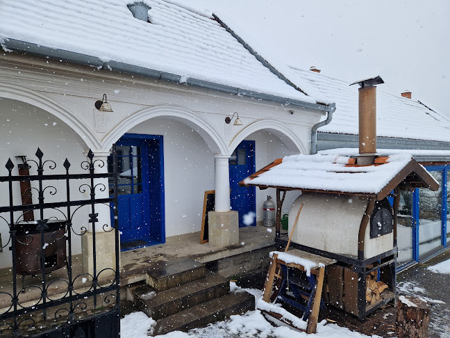 Csendülő étterem - Vendéglátás