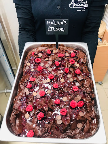 Annuska fagyizó és cukrászda - Vendéglátás