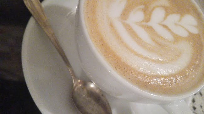 C'est La Vie Café - Vendéglátás