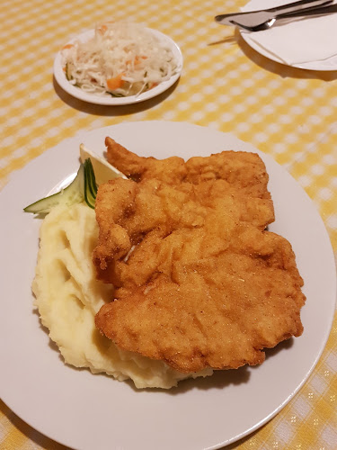 Opinii despre Venezia Pizzeria és Étterem în Solymár - Vendéglátás