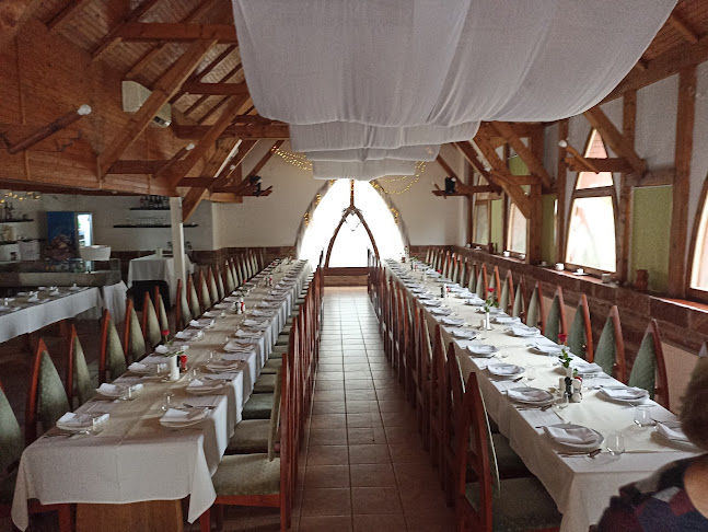 Opinii despre Galéria étterem în Szolnok - Vendéglátás