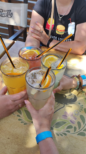 Opinii despre Jolly Roger's în Kalocsa - Vendéglátás