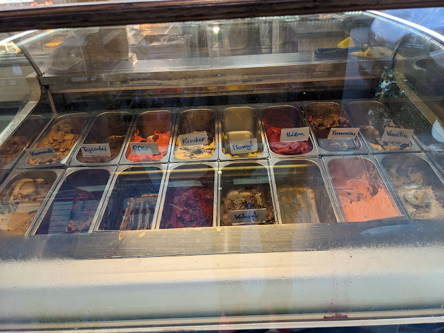 Sommer Cukrászda - Vendéglátás