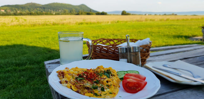 Nagyi Kertje Étterem és Teaház - Vendéglátás
