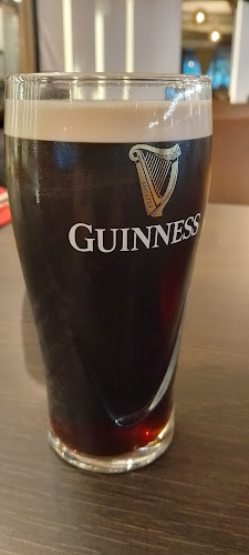 Opinii despre Rózsakert Étterem és Fagyizó în Hévíz - Vendéglátás