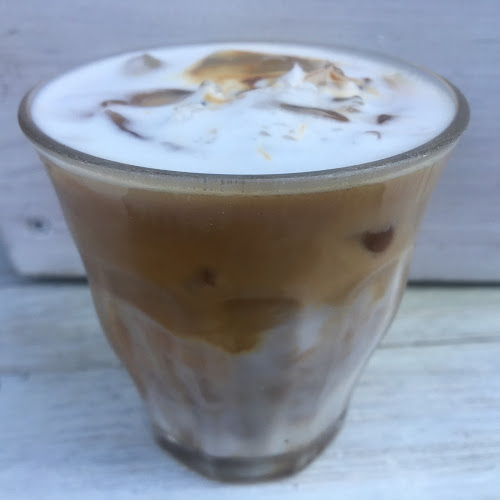 Cube Coffee Bar - specialty coffee shop - Budapest