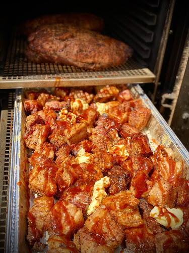 Comentarii opinii despre Happy Day Barbecue & Burger Bár Étterem Gödöllő