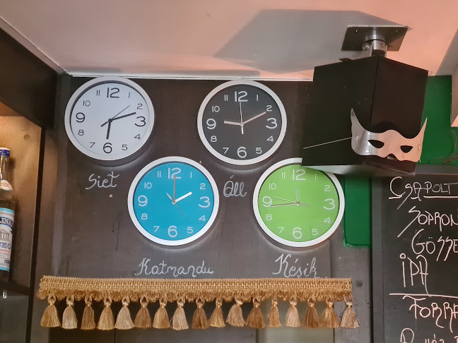 Pikk Dáma Söröző - Budapest