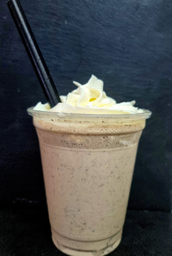 Abony, Ceglédi út 1/a, 2740